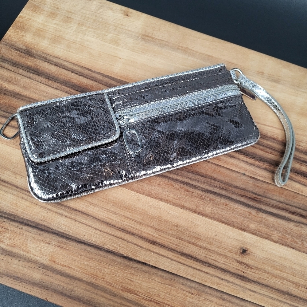 CLEARANCE! Laundry By Shelli Segal Metallic Silver Snakeskin Wristlet, 9.5×4